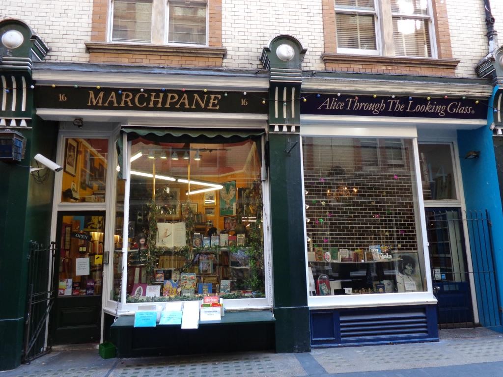Marchpane-Livrarias-em-Londres-Mih-Pocket