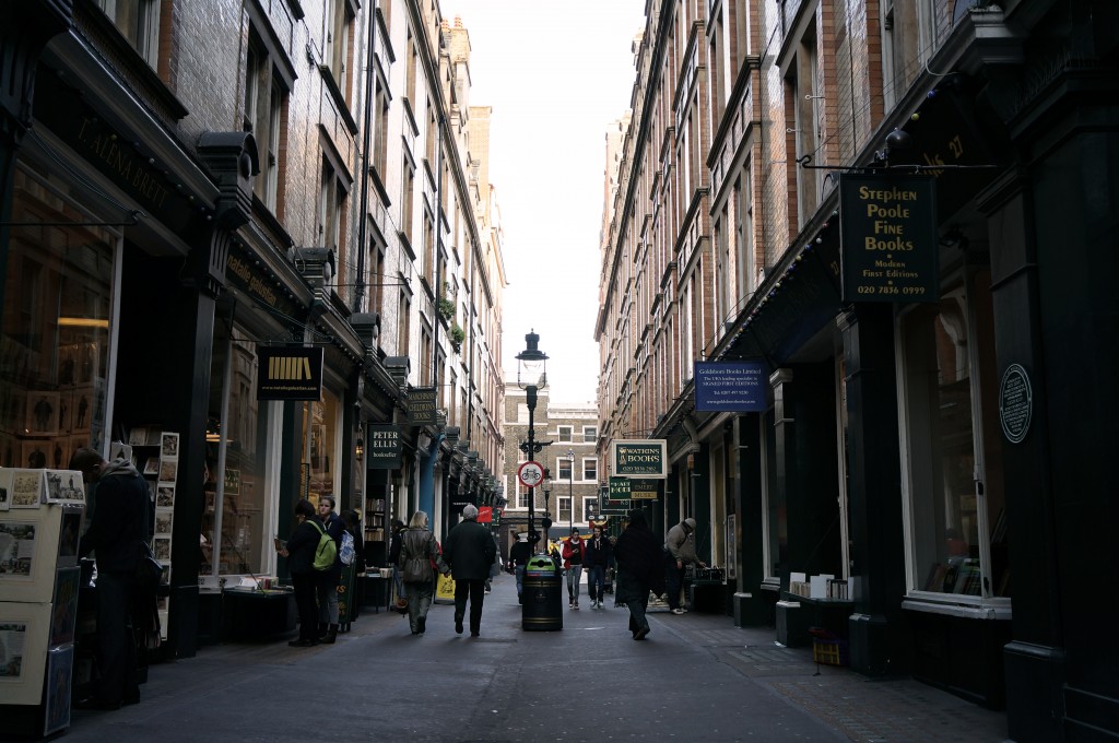 Cecil court-Livrarias-em-Londres-Mih-Pocket